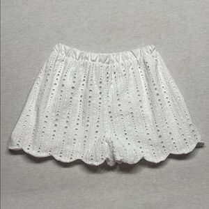 Bella Bliss eyelet shorts